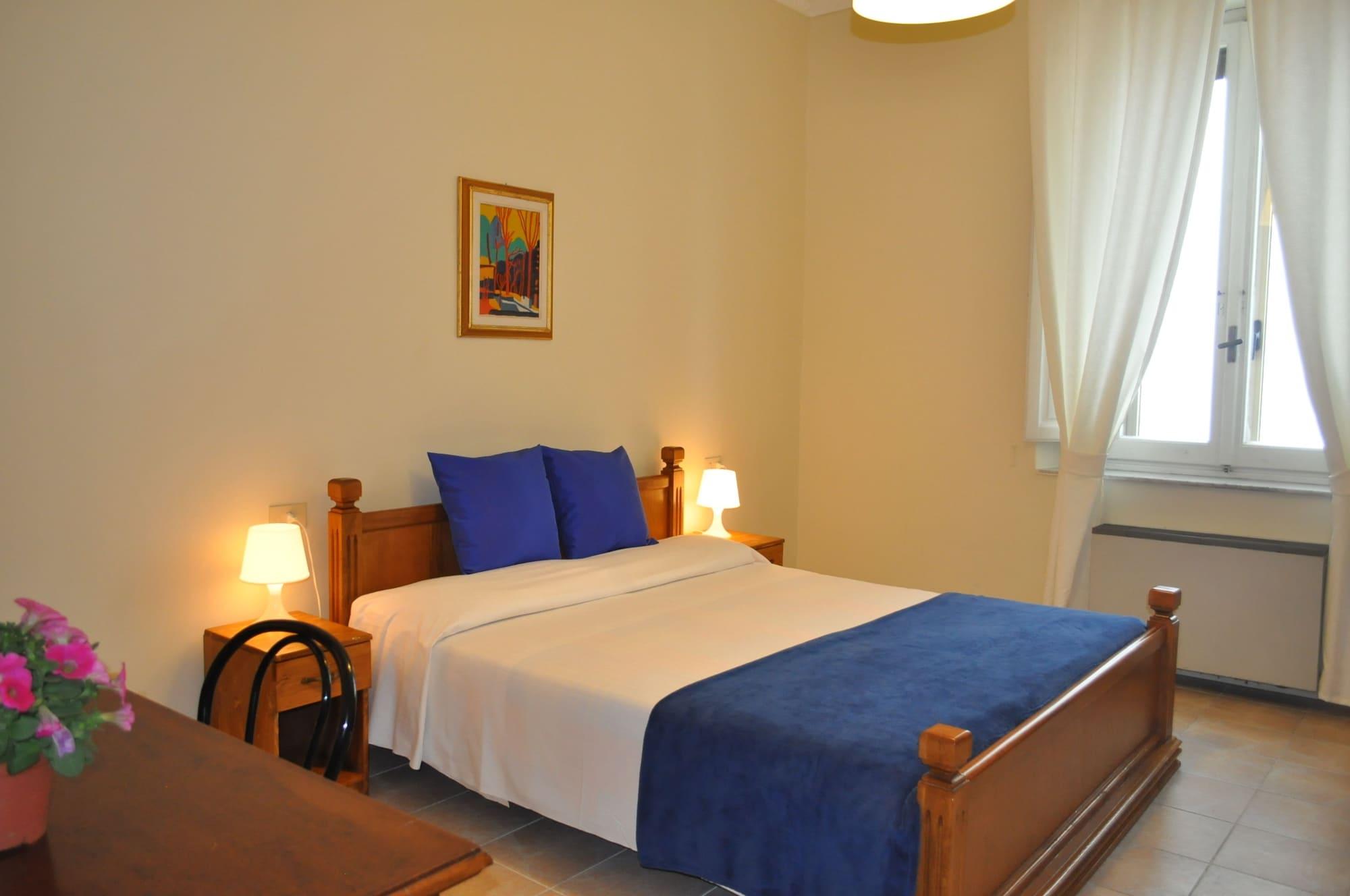 Hotel Firenze 2000 Kültér fotó