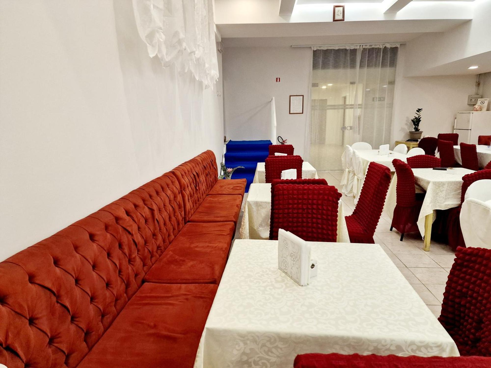 Hotel Firenze 2000 Kültér fotó