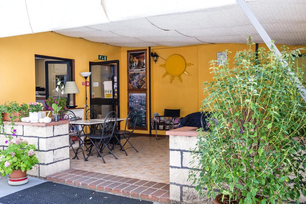 Hotel Firenze 2000 Kültér fotó