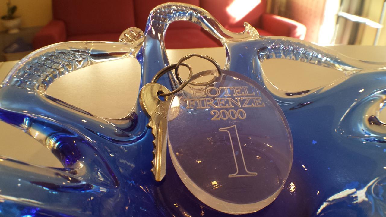 Hotel Firenze 2000 Kültér fotó