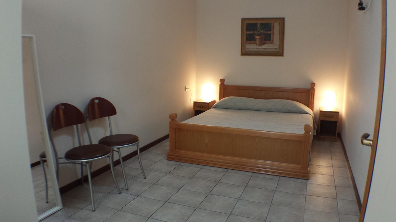 Hotel Firenze 2000 Kültér fotó